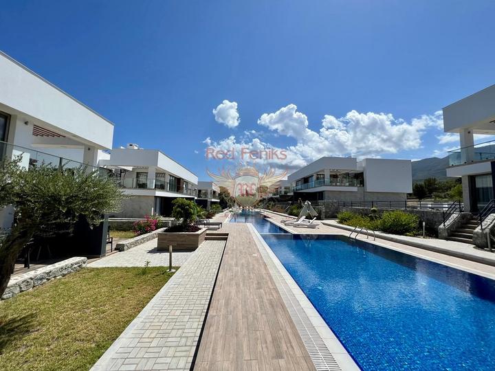 3-комнатная квартира полностью меблирована 108 м² + 60 м² терраса в элитном комплексе в 500 метрах от пляжа, купить квартиру в Кирения